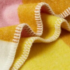 Wool Jacquard Blanket - Flower Tile -Home Furnishing Store 23AEBLANFLT Flowertile2