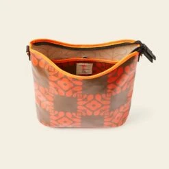 Cross Carry Crossbody - Lattice Flower Tile Conker -Home Furnishing Store 24SELFT744 2340CrossCarryCrossbody LatticeFlowerTileConker4