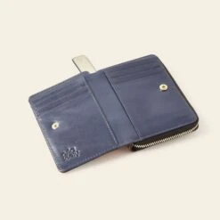 Celia Medium Wallet - Tomato Puzzle Flower -Home Furnishing Store 24SELLE824 6120CeliaMediumWallet TomatoPuzzleFlower4