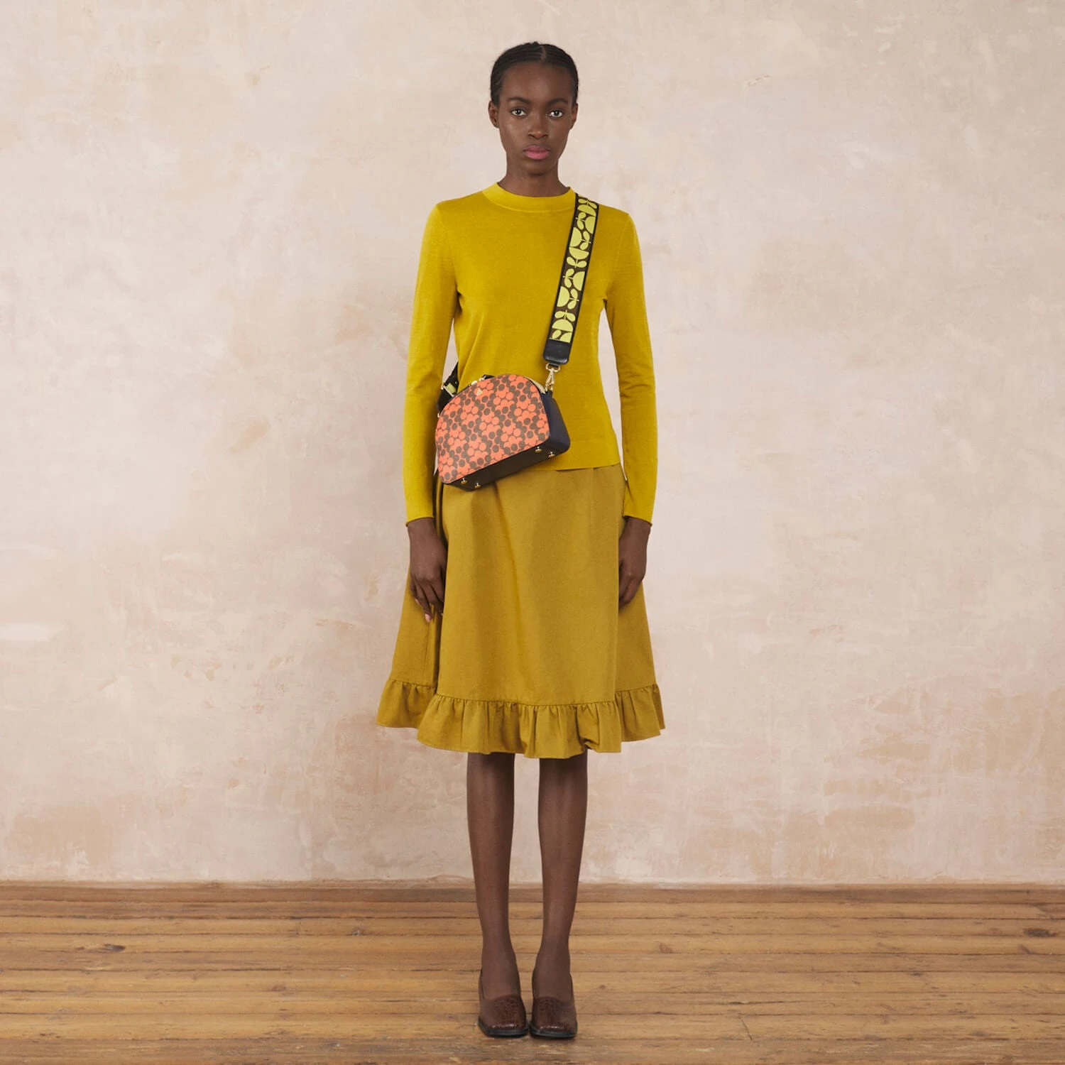 Luna Crossbody - Tomato Puzzle Flower 1 Luna Crossbody - Tomato Puzzle Flower