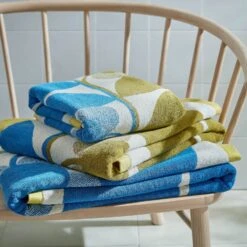 Stem Bloom Duo Towels Blue Fawn -Home Furnishing Store StemBloomDuoBlueFawnCameoFINAL