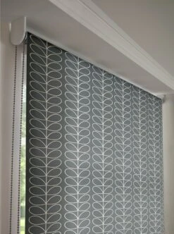 Ready Made Roller Blinds Linear Stem Silver -Home Furnishing Store linearstemsilvercloseupforemail